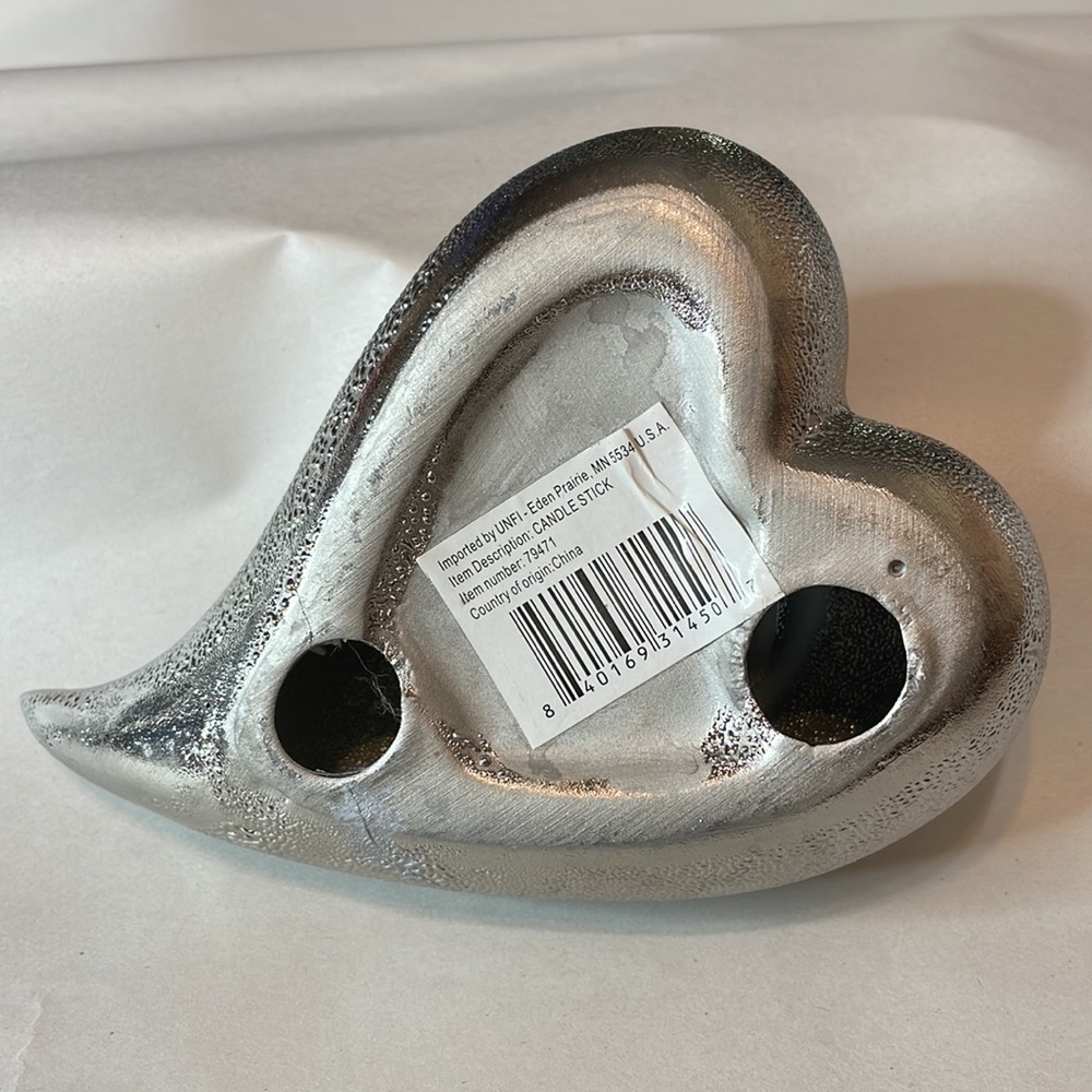 Silver heart candle holder - Picture 5 of 8